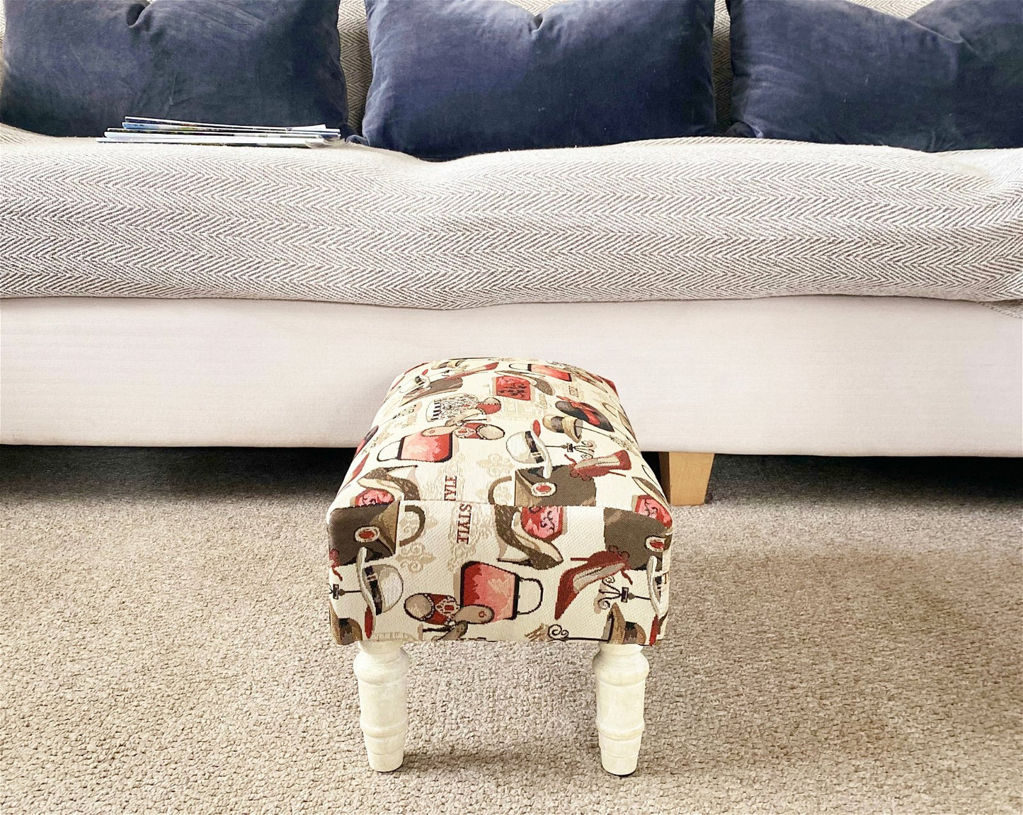 Ladies Fabric Footstool with Drawer M2152