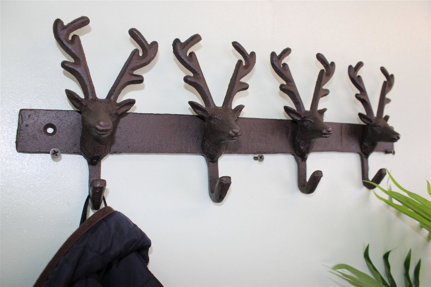 Rustic Cast Iron Wall Hooks, Reindeer N0708