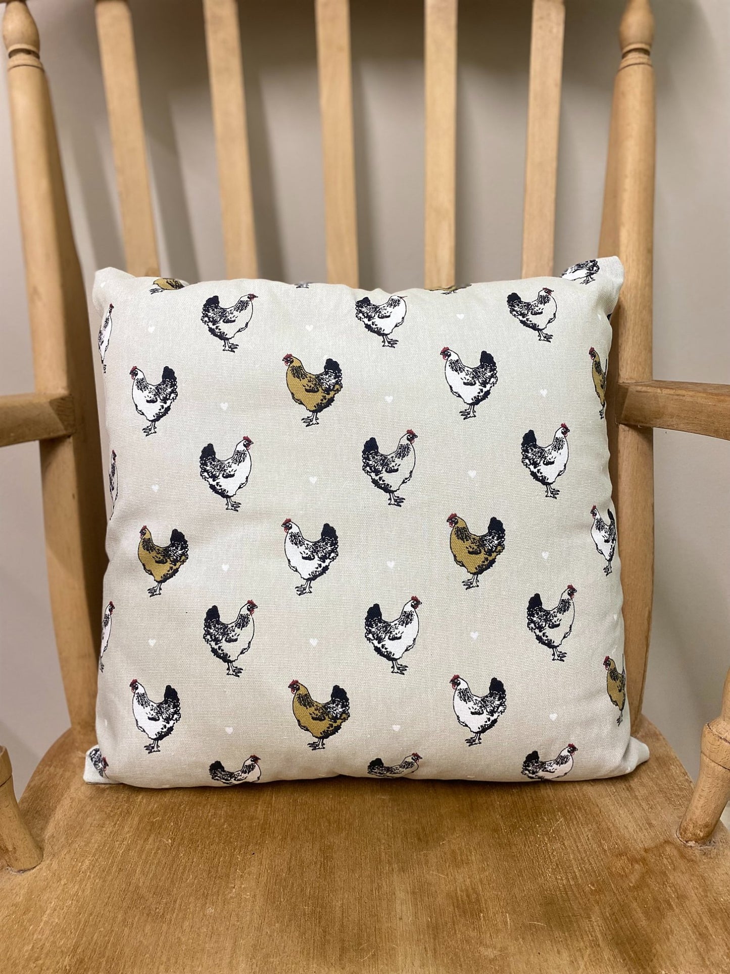 Scatter Cushion With A Chicken Print Design S-KG1083