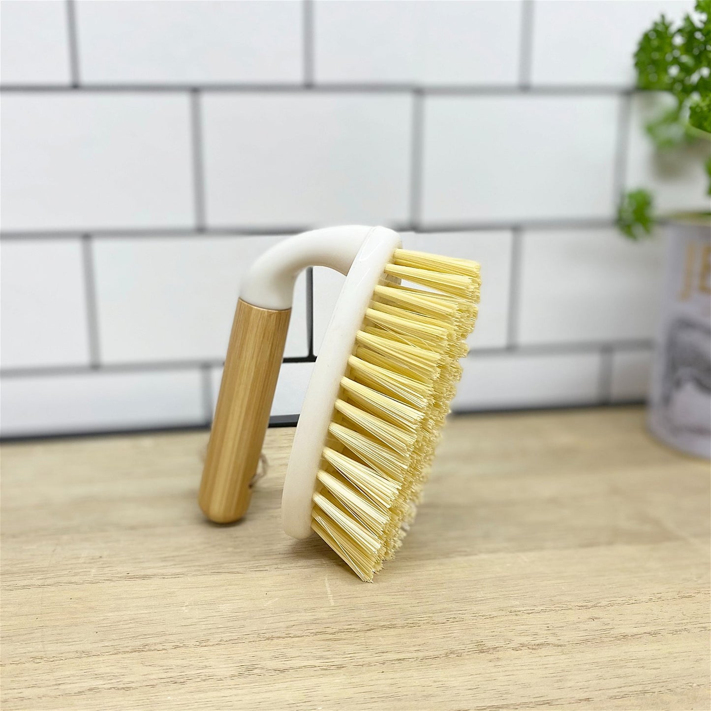 Cream Scrubbing Brush with Bamboo Wooden Handle S-KG2031