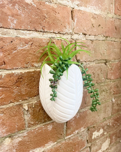 Faux Succulents in Wall Planter S-NI1035