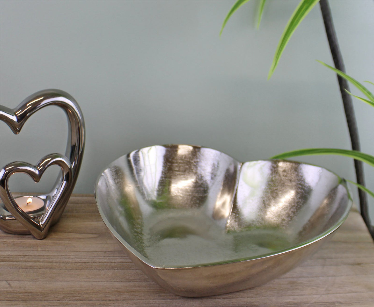 Silver Metal Heart Shaped Decorative Bowl S-OR1493