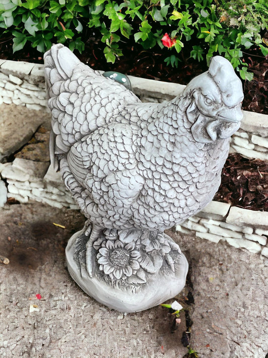 Stone Effect White Hen Statue SK037