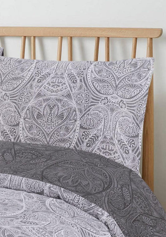 Vantona Paisley Damask Duvet Cover Set V069662524